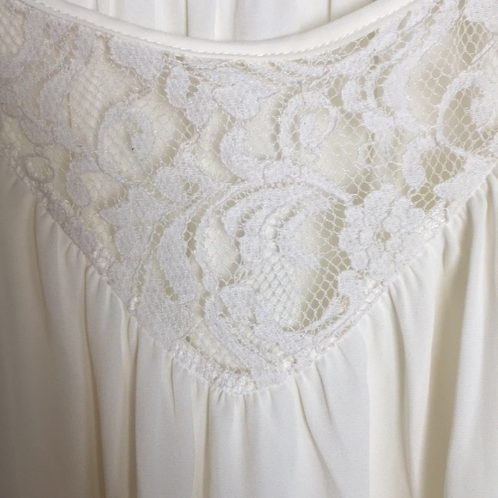 BLUE RAIN lace ivory/cream top - Picture 3 of 5